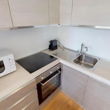 Superb 50m2 With Swimming Pool * 芒通